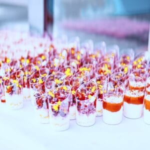 cocamo 6 AlogaFriends Event in Urbach: Teilnehmer beim erfolgreichen Networking und Austausch von Geschäftskontakten