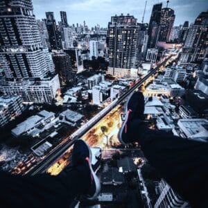 cocamo 6 Filmset des Projekts 'Mut' mit neuem Produktionsteam und überarbeiteter Ausrichtung, bereit für den Neustart