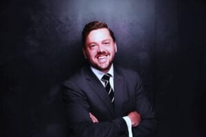 Niclas Bamberg, Experte für Altersvorsorge und Steuerrecht, berät zu finanzieller Absicherung im Ruhestand