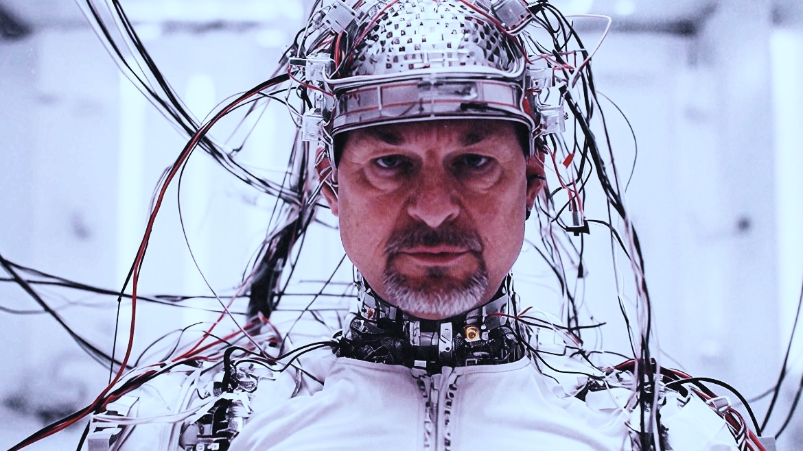 DOGMA – DOGMA fragt: Sind wir noch frei oder län