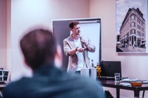 Maximilian Prill – Maximilian Prill: Der Zahnarzt für giftf